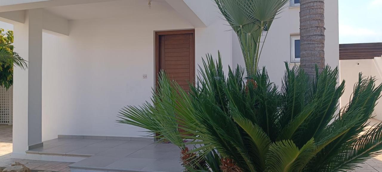 Colonial Villa 32 Pervolia Exterior foto